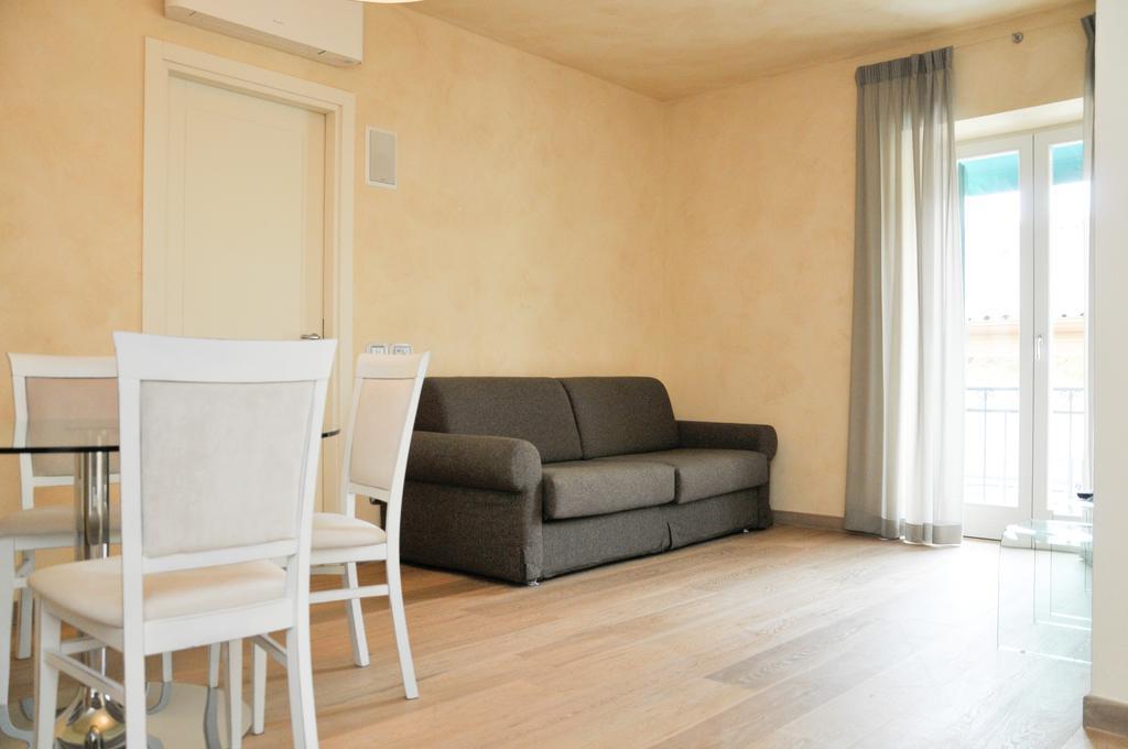 Lazise Boutique Apartment Lago E Relax Room photo